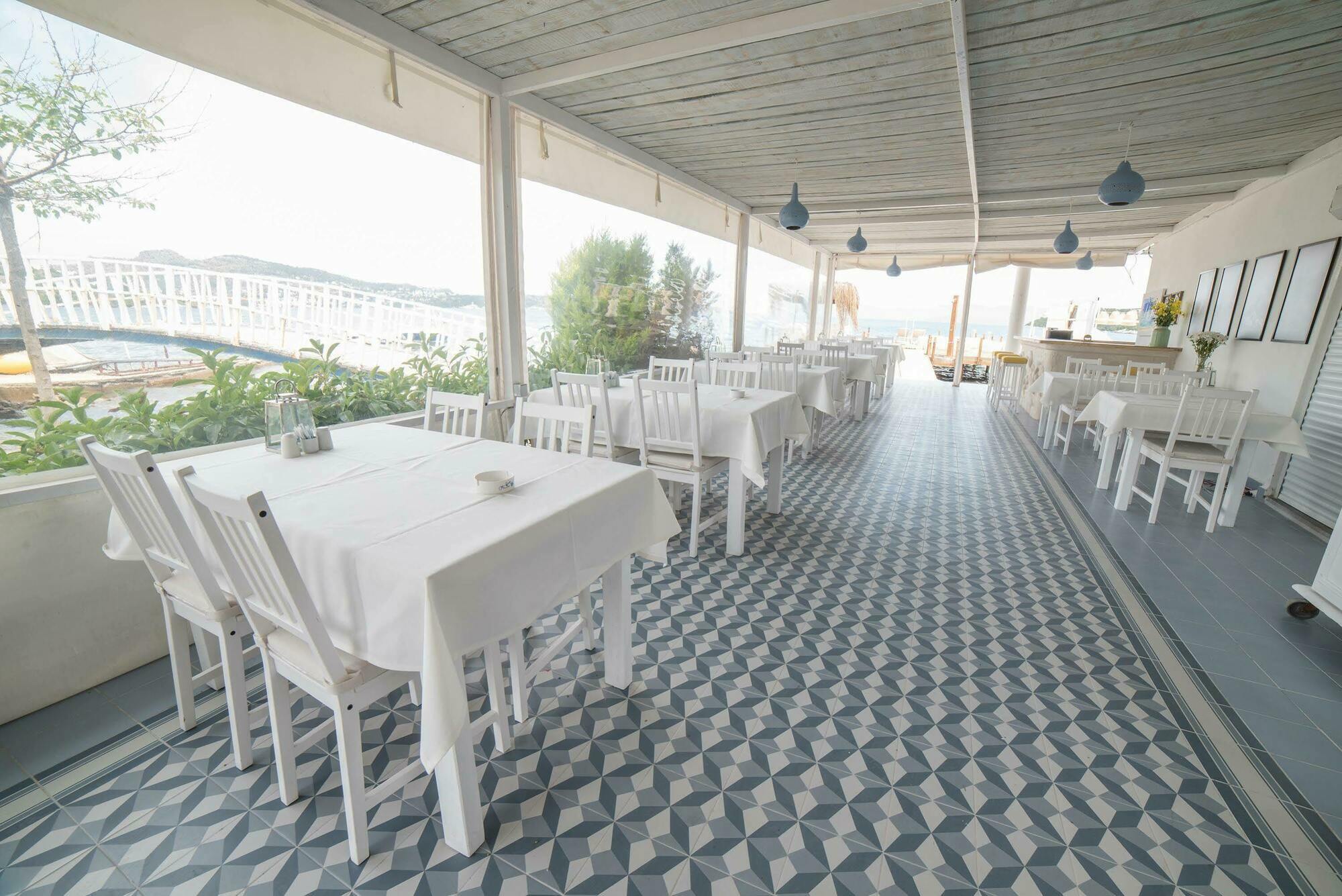 Madda Hotel Голтуркбуку Екстериор снимка