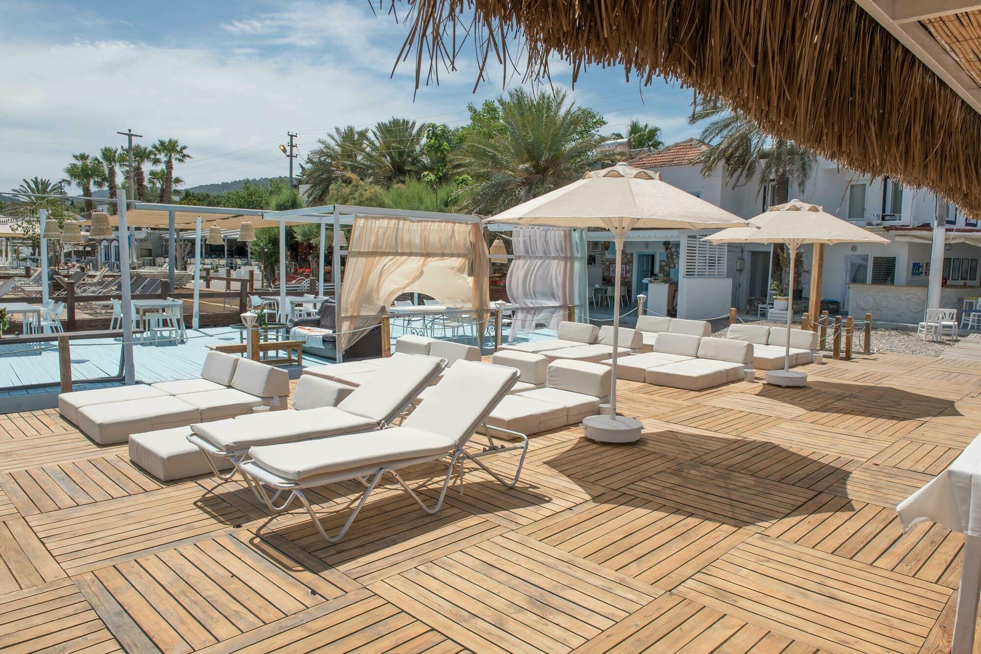 Madda Hotel Голтуркбуку Екстериор снимка